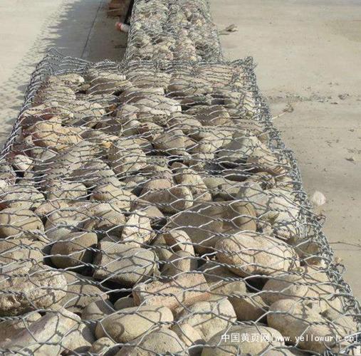 雷诺护垫的多种材质与应用场景比较分析