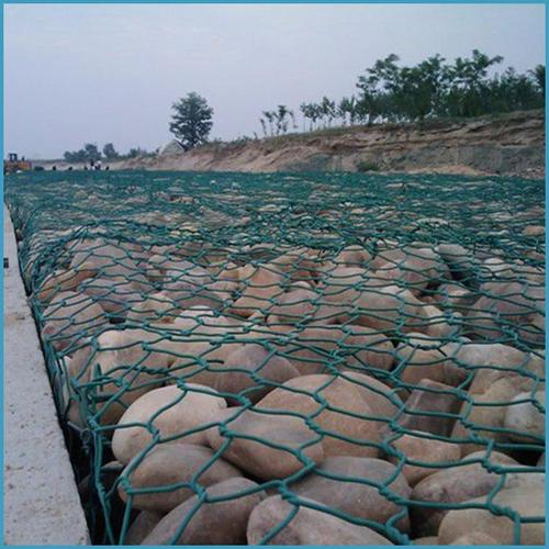 铁路沿线落石防护石笼网：**交通安