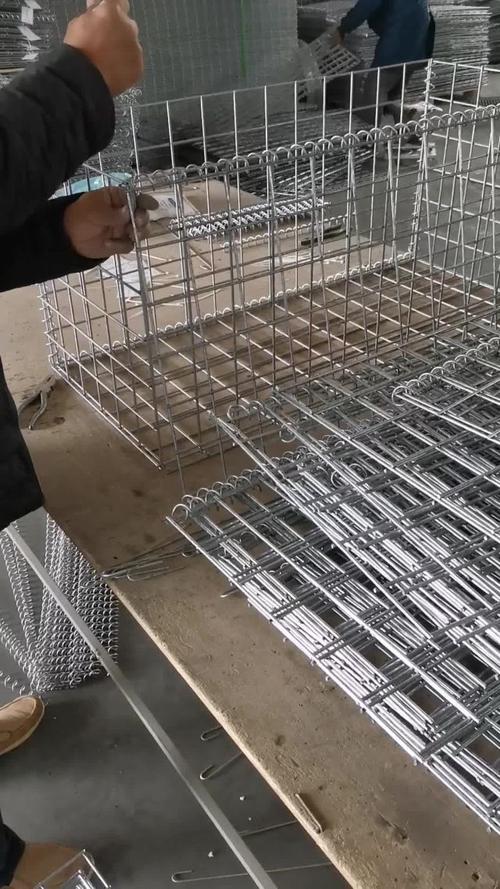 轻型石笼网垫：生态修复的轻量级选择